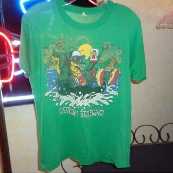 • VINTAGE 80s “Cajun Tubing” 1987 soft thin single stitch t-shirt Louisiana • - Picture 4 of 6